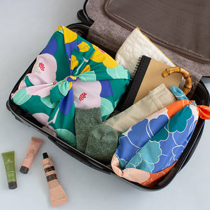 風呂敷 70cm|椿柄 / グリーン|アクアドロップ (はっ水加工) - Adeline Klam|ポリエステル|むす美