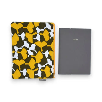 フラットポーチ｜銀杏柄｜手染め生地 帆布 綿100% コットン ポーチ 日本製｜幸せの文様 【 Fuwa Market オリジナル 】 Fuwa Market