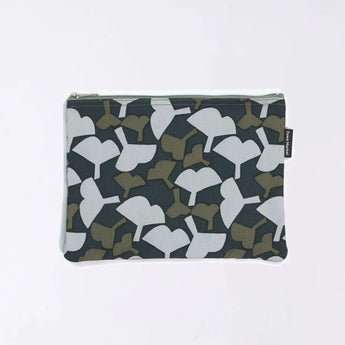 フラットポーチ｜銀杏柄｜手染め生地 帆布 綿100% コットン ポーチ 日本製｜幸せの文様 【 Fuwa Market オリジナル 】 Fuwa Market