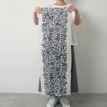 手ぬぐい｜綿 麻 コットン｜注染｜綿麻てぬぐい とり唐草 墨｜かまわぬ かまわぬ