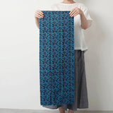 手ぬぐい｜綿100%｜コットン｜注染｜丁子唐草 青色｜ボタニカル柄｜かまわぬ かまわぬ