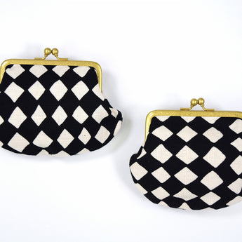 よつめ染布舎 がま口 SASHIKO 菱つなぎ 黒