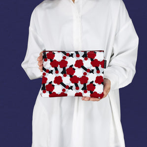 Kyoto craftsman-finished | Happiness pattern flat pouch, plum blossom | Hand-dyed fabric, made in Japan, canvas, 100% cotton